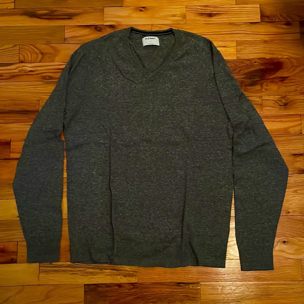 Old Navy Gray V Neck Sweater